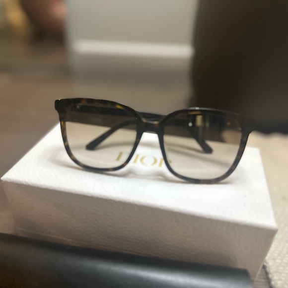 Dior Accessories - Women’s Dior Stellaire Sunglasses in Tortoise